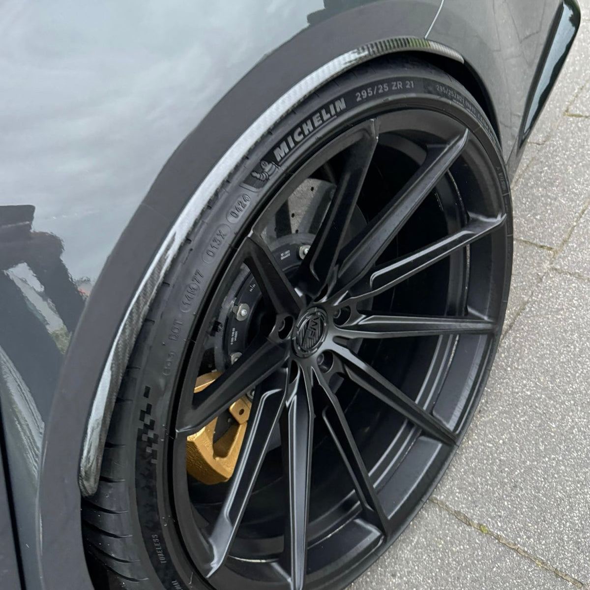Carbonheld Carbon Radhausabdeckung hinten – BMW M3 (G80/G81)