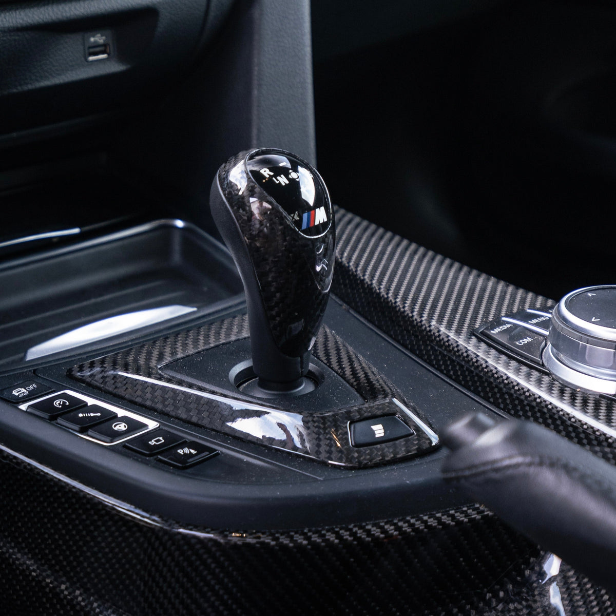 Carbonheld Carbon Schaltknauf – BMW M2 (F87) / M3 (F80) / M4 (F82)