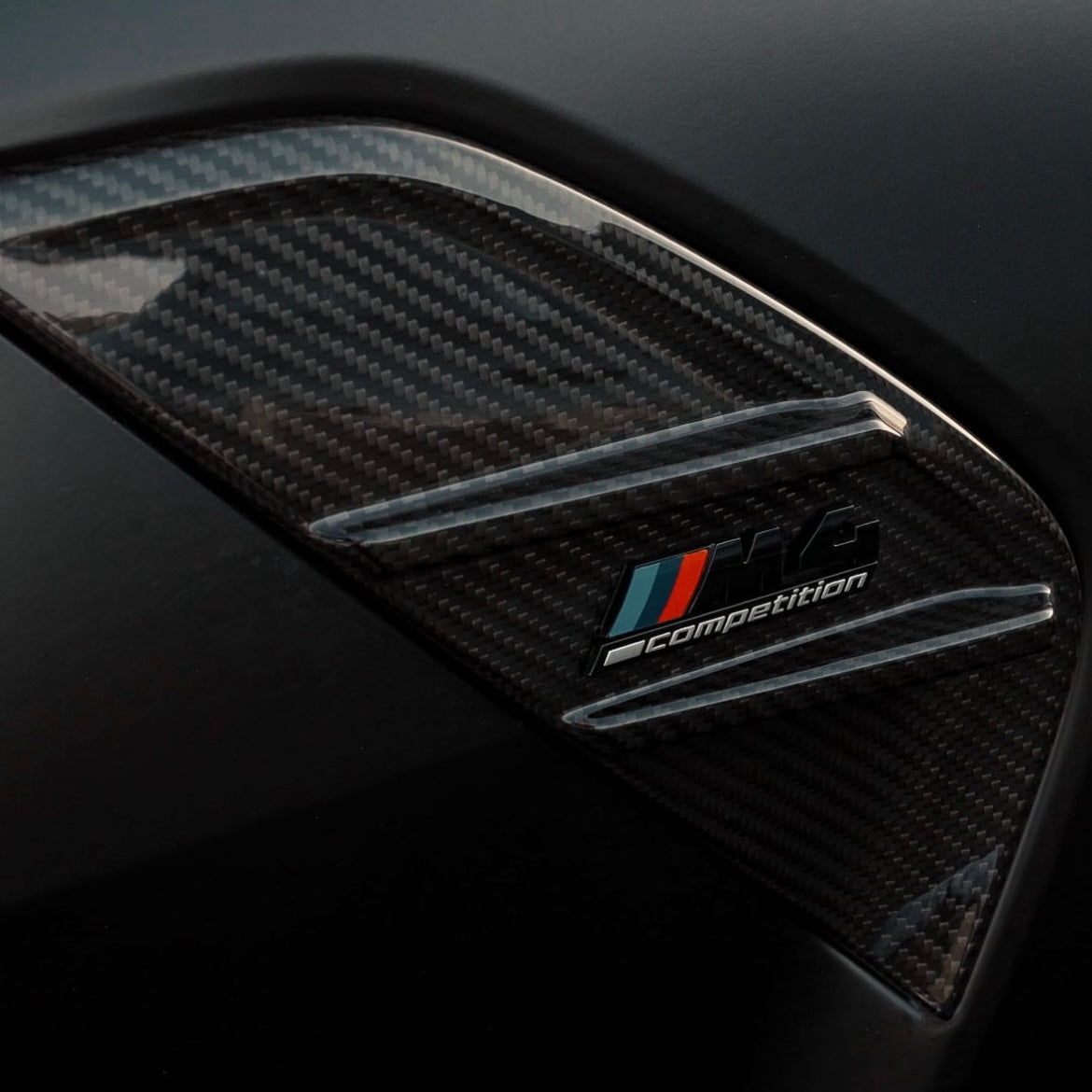 Carbonheld Carbon Seitenabdeckungen Lufteinlass – BMW M4 (G82)