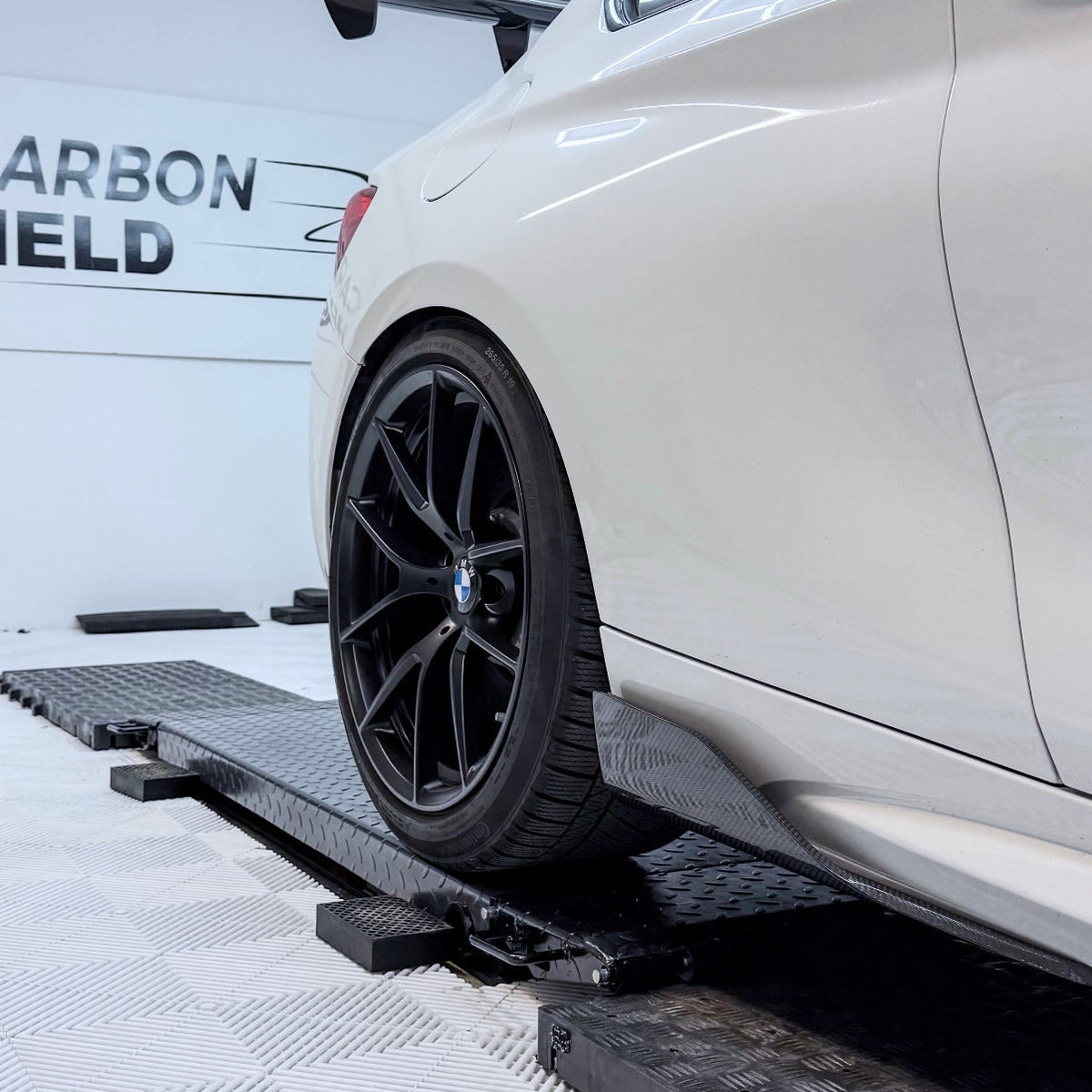 Carbonheld Carbon Side Flaps – BMW M2 (F87)