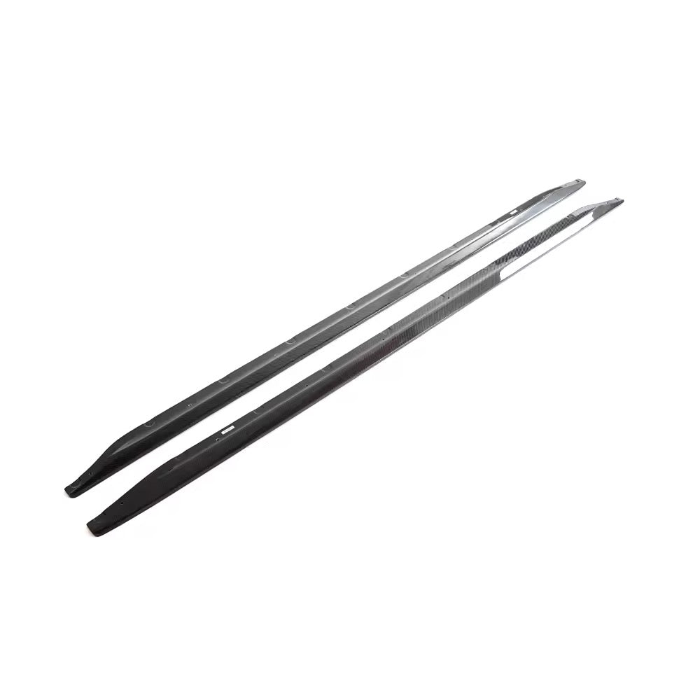 Carbonheld Seitenschweller V2 Dry Carbon (Prepreg) – BMW 4er (G22/G23) (Ausführung 2)