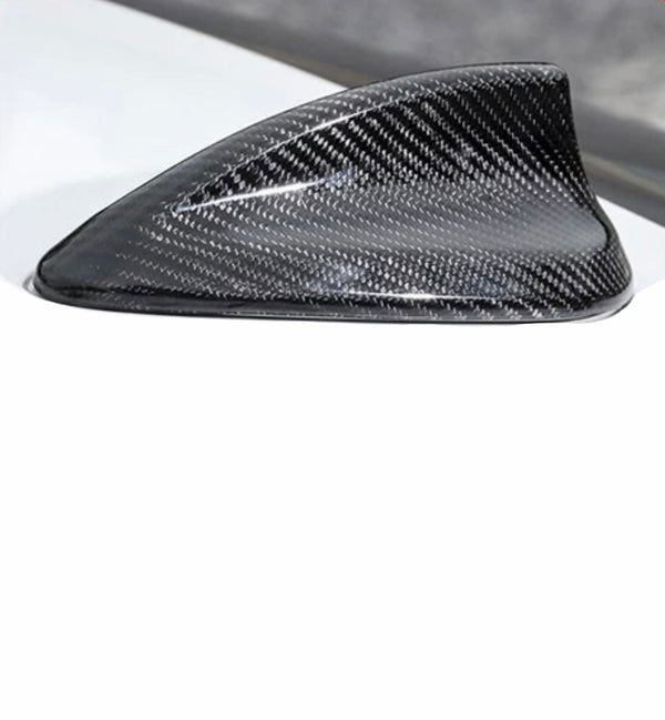 Carbonheld Carbon Haifischflosse – BMW 2er Coupé (G42) / 3er (G20) / 4er (G22) / 5er (G30) / 7er (G11)