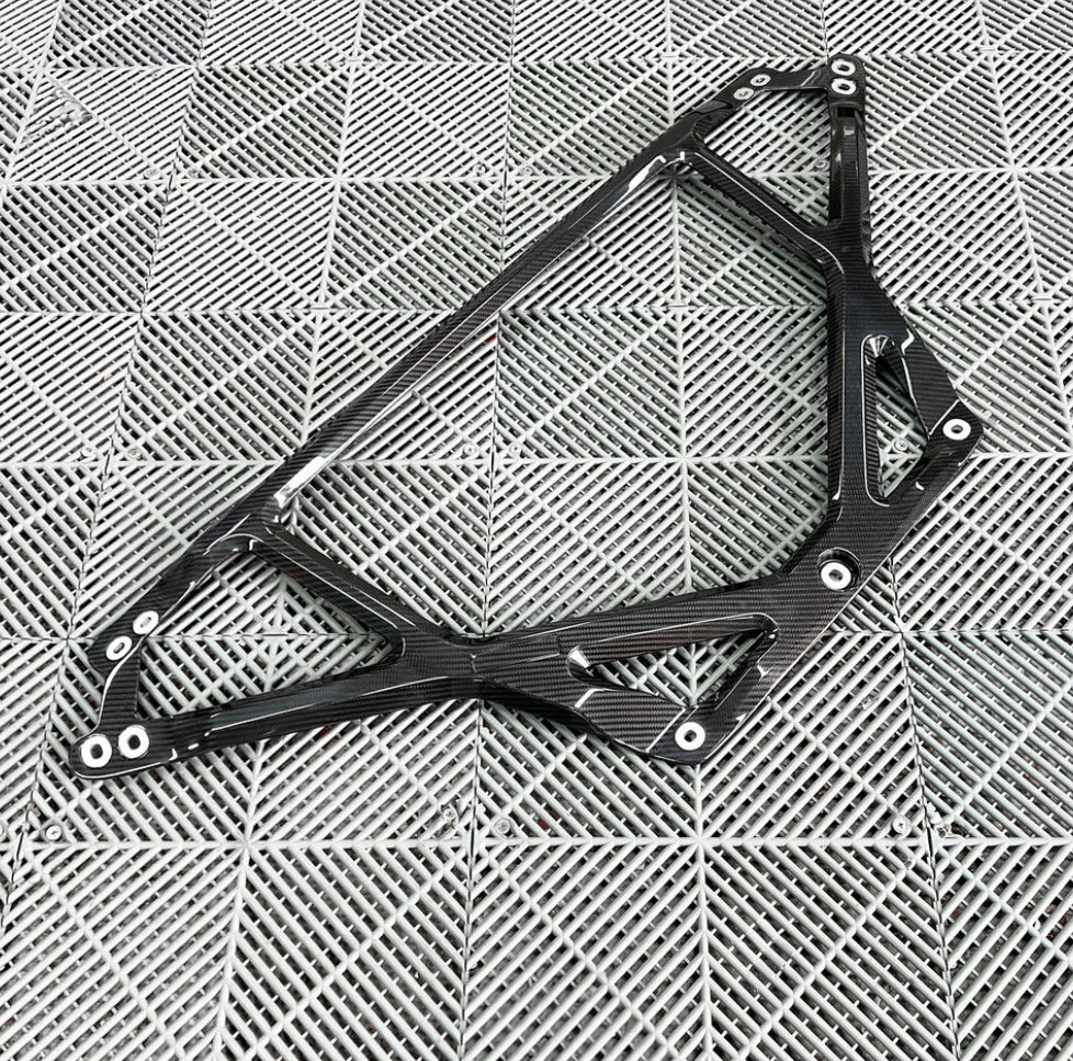 Carbonheld Carbon Domstrebe V2 – BMW M2 (G87) / M3 (G80/G81) / M4 (G82/G83)