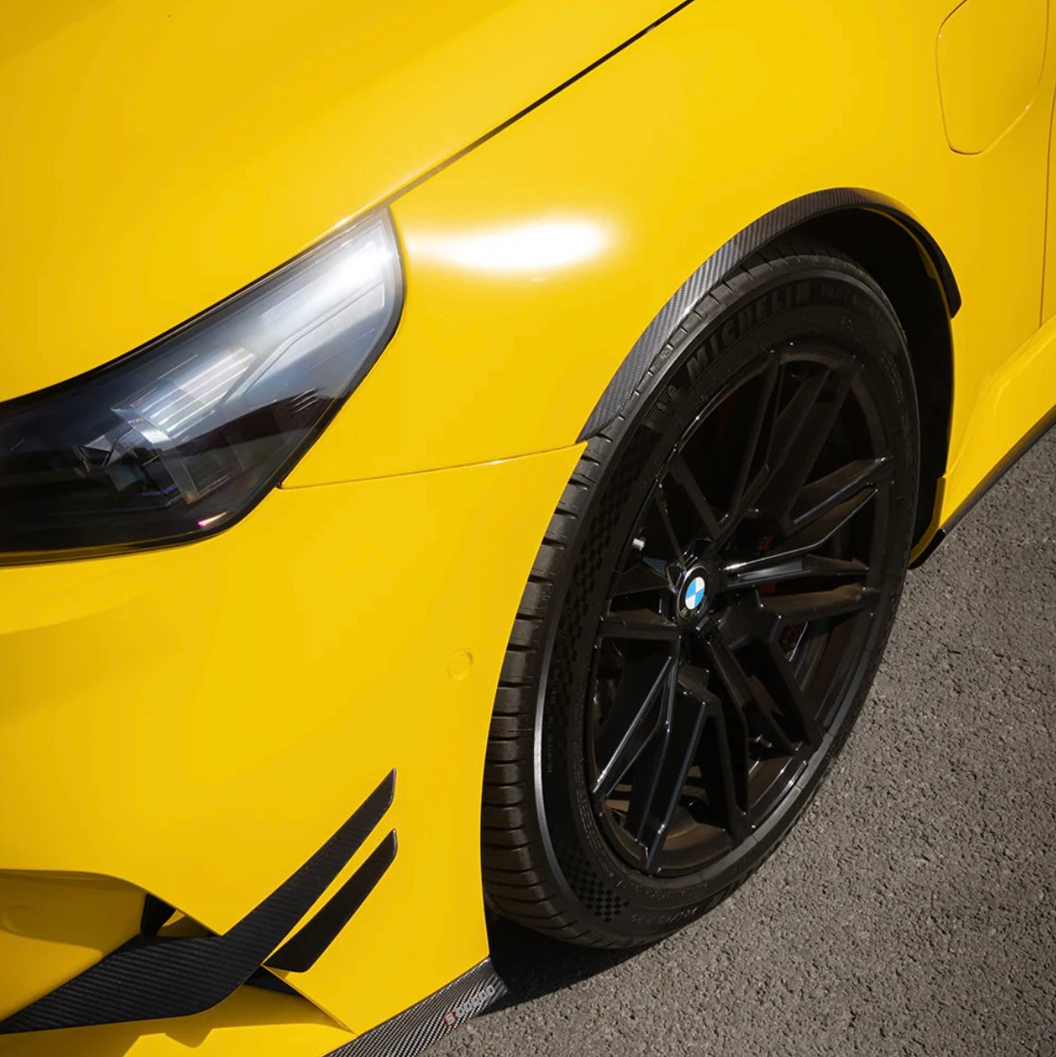 Carbonheld Carbon Radlaufverbreiterungen – BMW M5 (G90/G99)