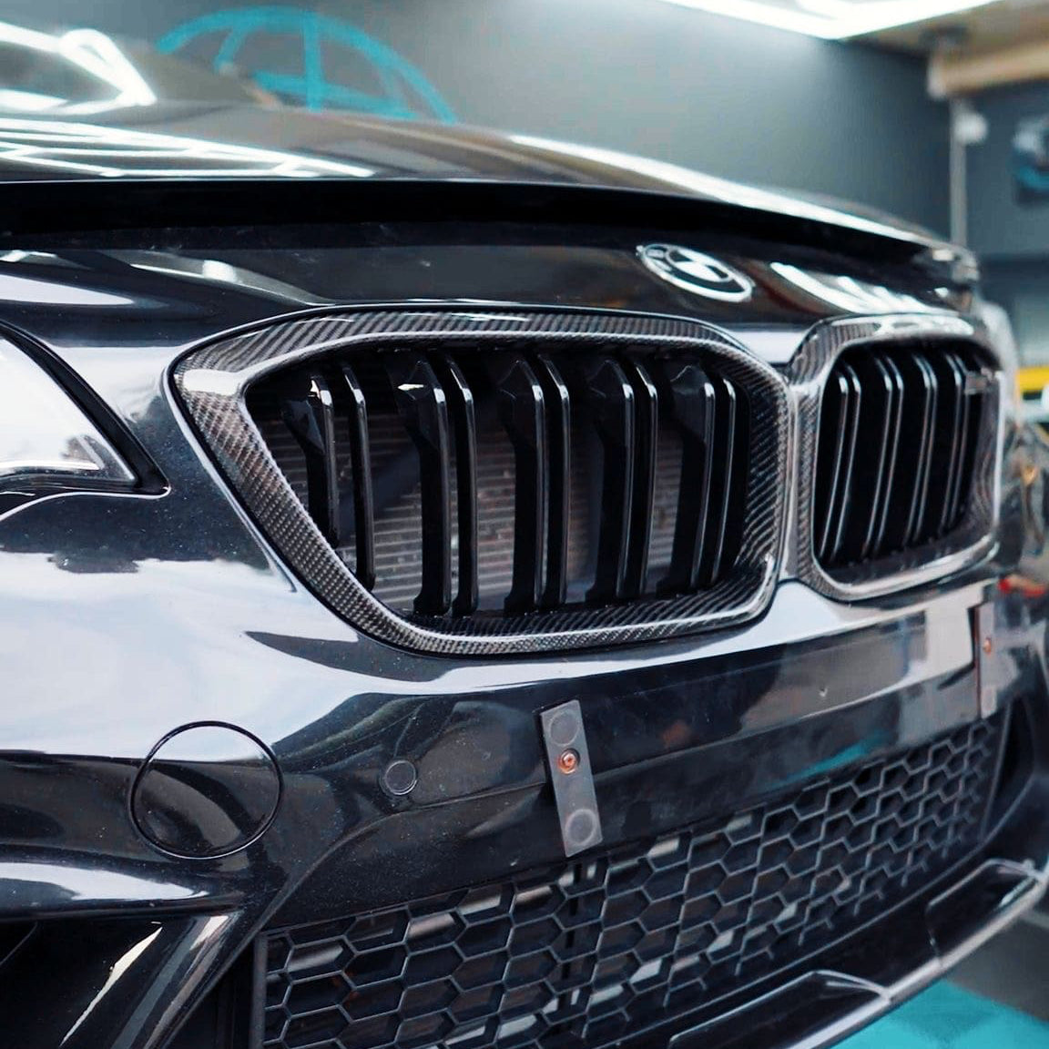 Carbonheld Carbon Nierenrahmen – BMW M2 Competition (F87)