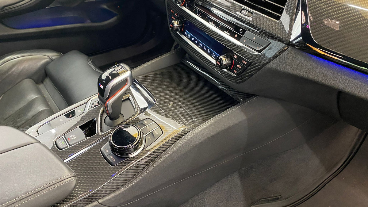 Carbonheld Carbon Mittelkonsolenblende – BMW 5er (G30) / M5 (F90)